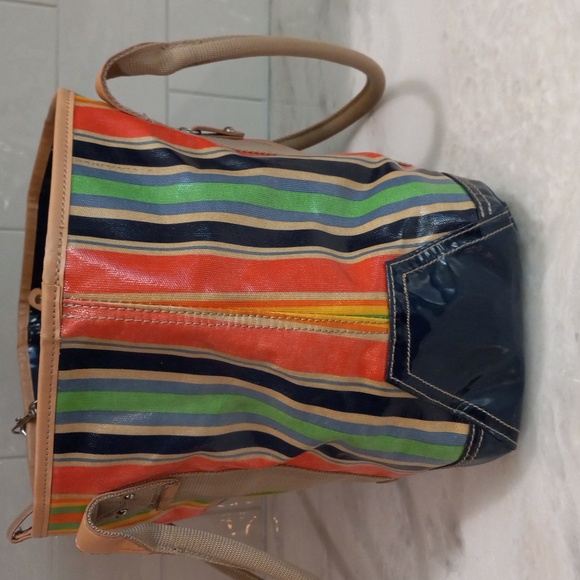 Satchel - Picture 11 of 16